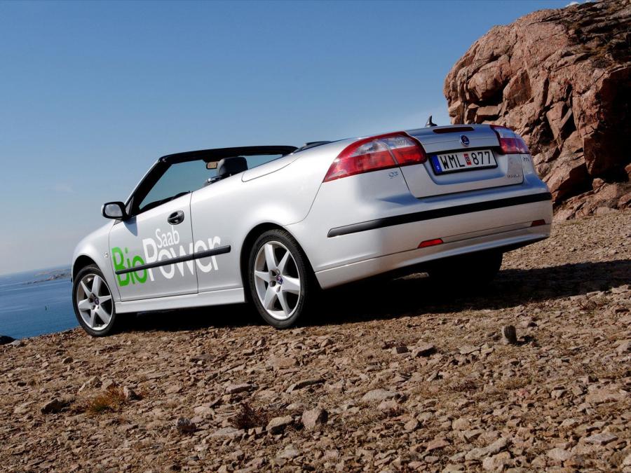 Saab 9-3 BioPower Convertible 2006 года  (фото 3 из 16)